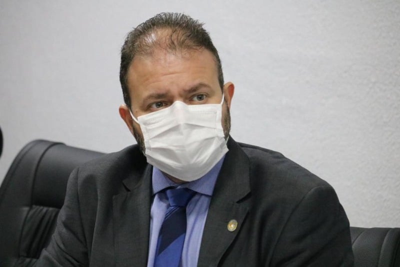 Deputado Léo Loureiro defende celeridade na construção do Centro de tratamento para crianças com TEA